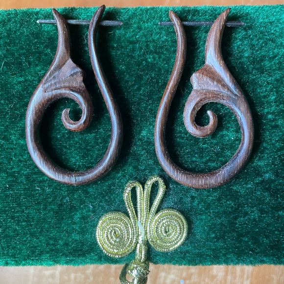 Natural Dark Wood Bohemian Statement Earrings - Picture 4 of 8